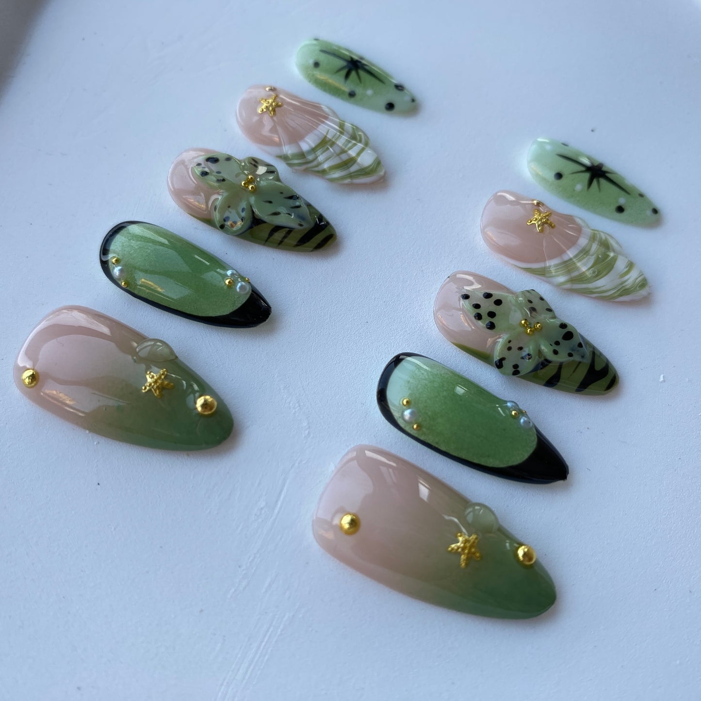 F06—Handmade Almond 3D Sculpted Wearable Nails